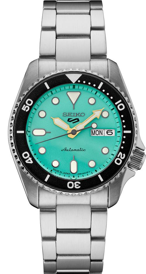 Seiko 5 Sports SKX Mid-Size Vibrant Green Dial