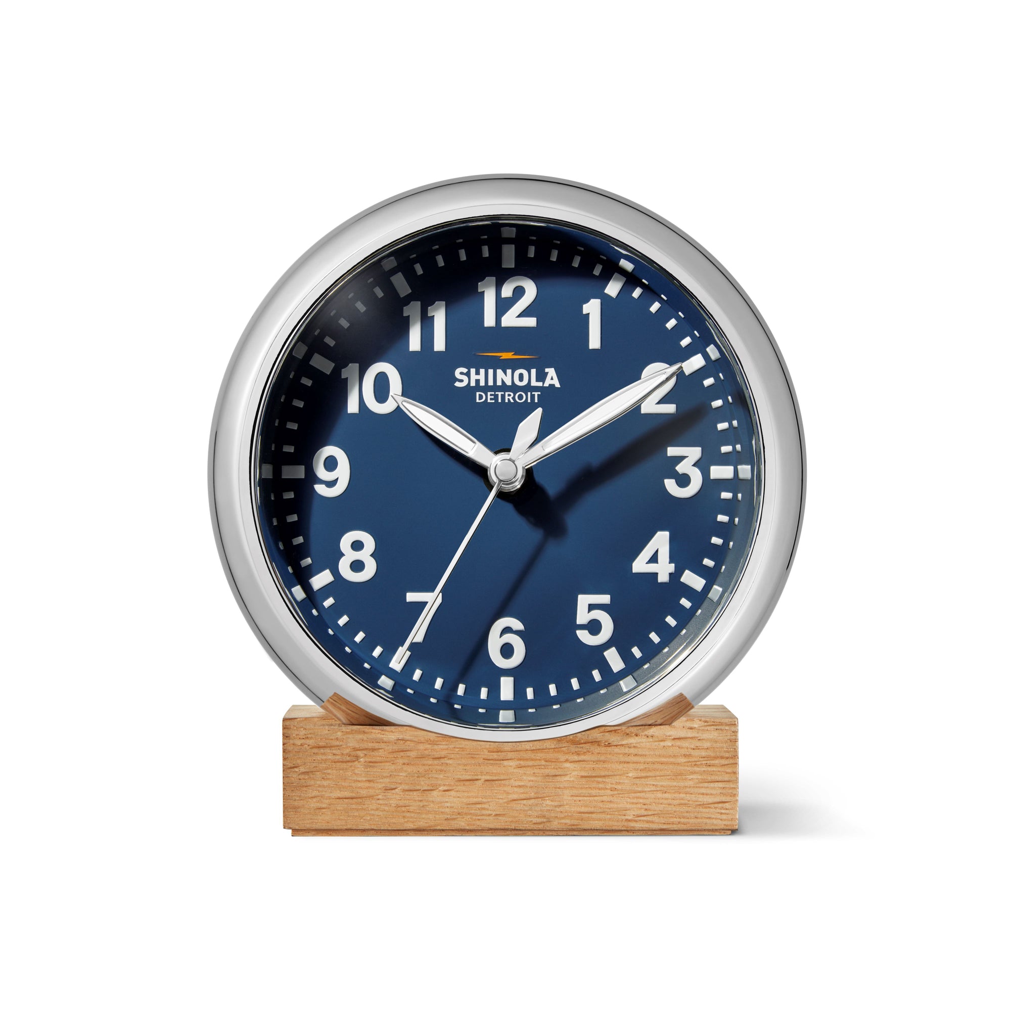 Shinola runwell desk clock 2025